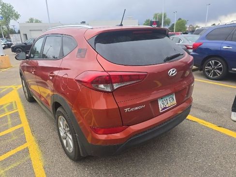Used 2017 Hyundai Tucson SE AWD/4WD image 4