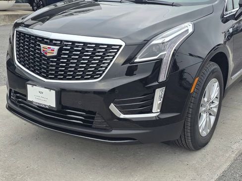New 2026 Cadillac XT5 Luxury image 10