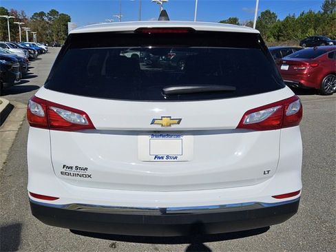 Used 2018 Chevrolet Equinox LT image 10