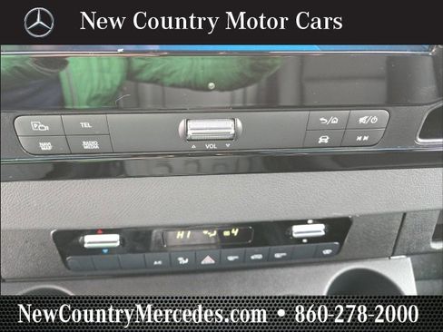 Used 2022 Mercedes-Benz Sprinter 2500 image 21