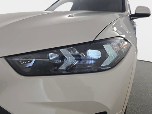 New 2026 BMW X5 xDrive40i w/ M Sport Package AWD/4WD image 33