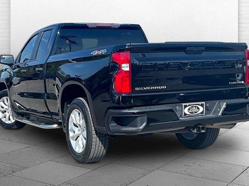 Used 2021 Chevrolet Silverado 1500 Custom AWD/4WD image 10