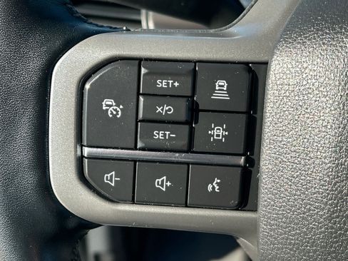 Used 2021 Ford F150 Lariat image 29