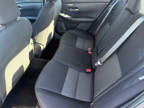 Used 2021 Nissan Sentra SV image 24