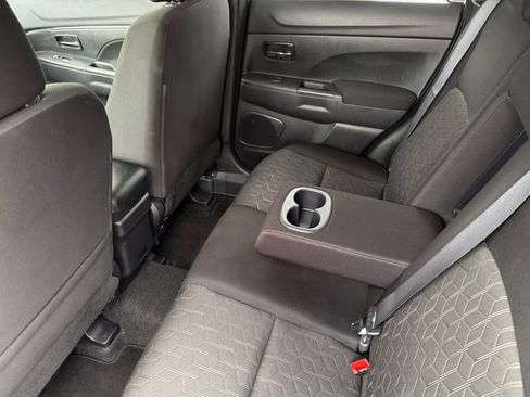 Used 2024 Mitsubishi Outlander Sport ES image 4