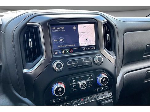 Used 2022 GMC Sierra 1500 AT4 w/ AT4 Premium Package AWD/4WD image 9