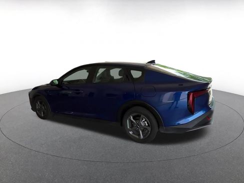 Used 2025 Kia K4 FWD image 8