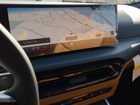 New 2026 BMW 430i Convertible w/ Convenience Package image 13