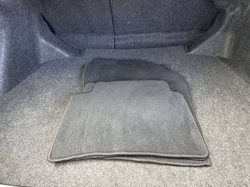 Used 2019 Toyota Corolla LE image 36