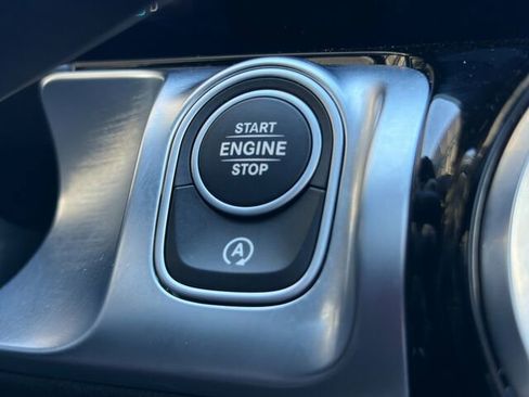 Certified 2025 Mercedes-Benz GLB 250 GLB 250 4D Sport Utility image 27