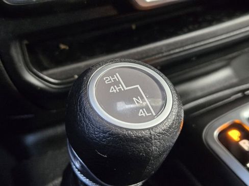 Certified 2024 Jeep Wrangler Sport S image 22