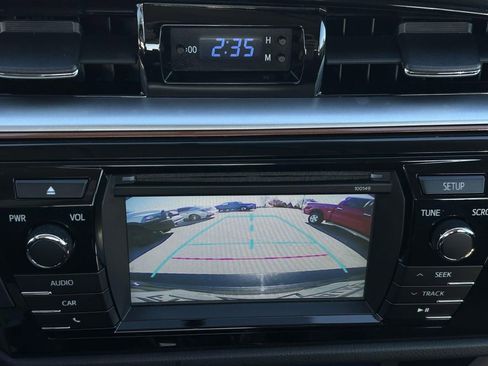 Used 2015 Toyota Corolla S image 27