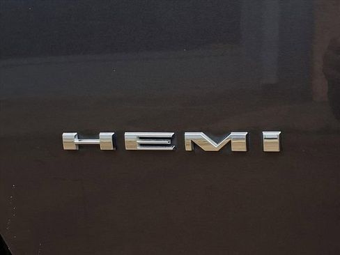 Used 2021 Dodge Challenger R/T image 8