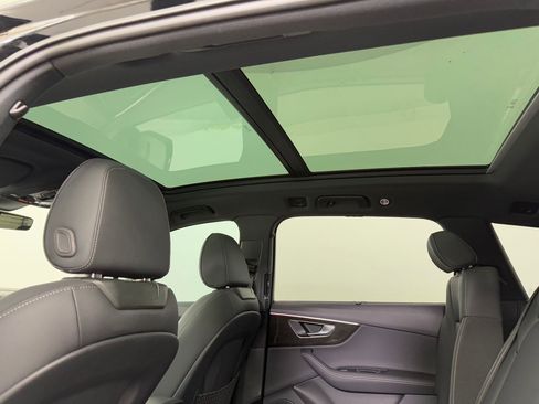 Used 2025 Audi Q7 3.0T Premium Plus w/ Premium Plus Package image 17