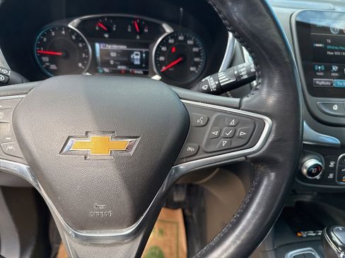 Used 2018 Chevrolet Equinox Premier AWD/4WD image 22
