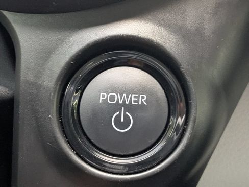 Used 2025 Toyota Sienna XLE w/ XLE Plus Package FWD image 27