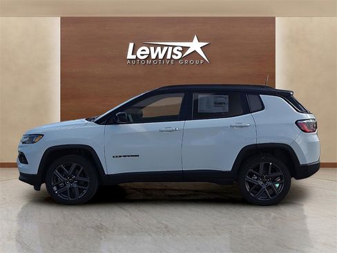 New 2026 Jeep Compass Limited image 3