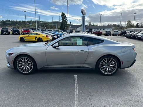 New 2025 Ford Mustang Premium image 6