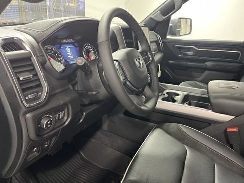 New 2026 RAM 1500 Laramie AWD/4WD image 9