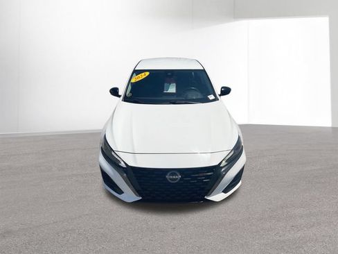 Certified 2024 Nissan Altima 2.5 SR FWD image 37
