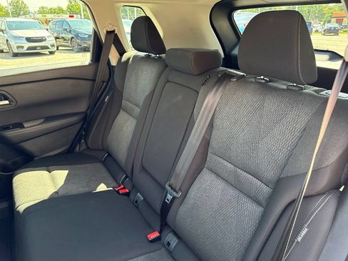 Used 2024 Nissan Rogue SV AWD/4WD image 54