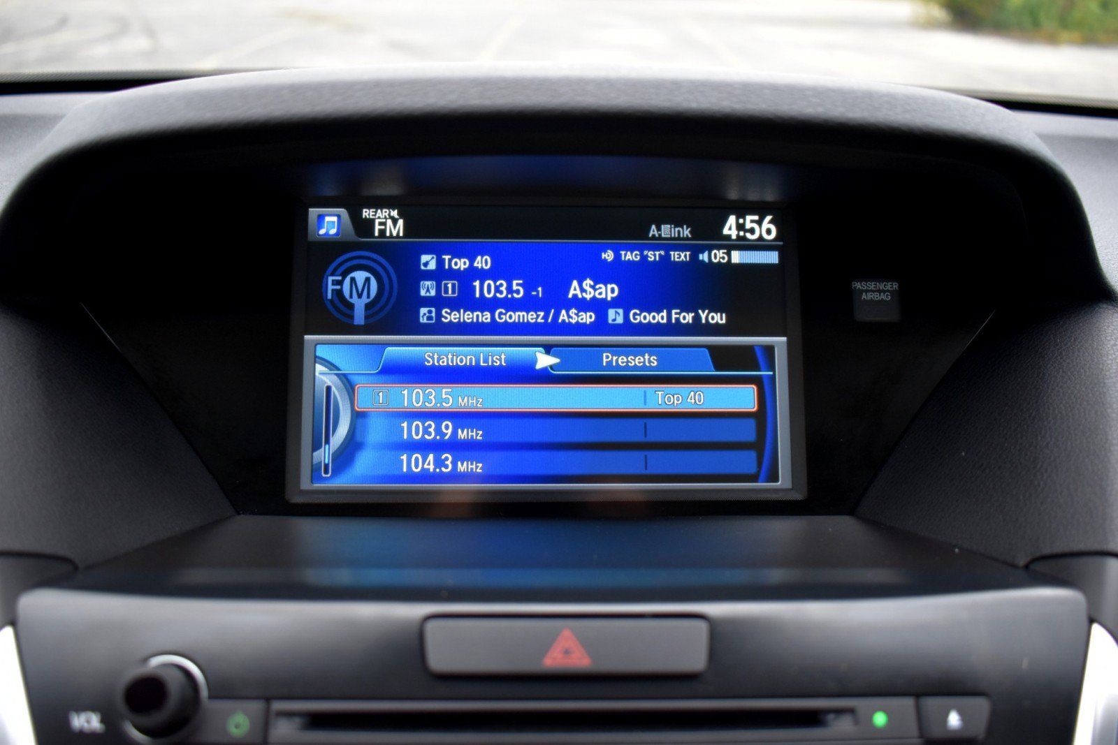 Used 2016 Acura MDX SH-AWD image 23