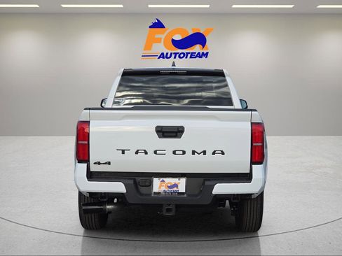 New 2026 Toyota Tacoma SR5 image 4