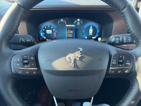 New 2025 Ford Bronco Sport Outer Banks w/ Outer Banks Tech Package+ AWD/4WD image 21