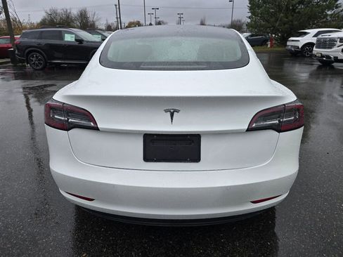 Used 2021 Tesla Model 3 Standard Range Plus image 6