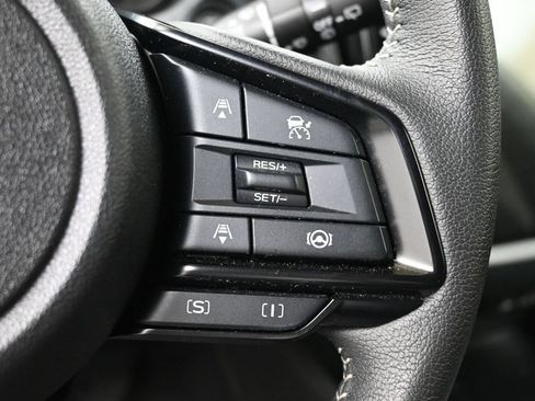 Certified 2025 Subaru Forester Premium AWD/4WD image 25