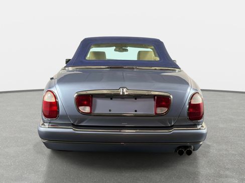 Used 2000 Rolls-Royce Corniche RWD image 4