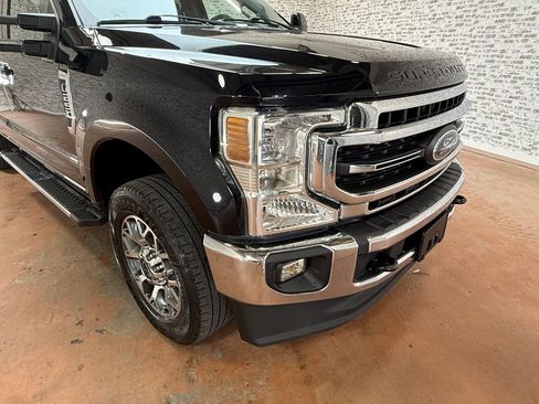 Used 2020 Ford F250 Lariat w/ Lariat Value Package image 9