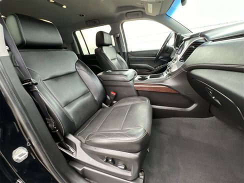 Used 2019 GMC Yukon XL SLT image 21