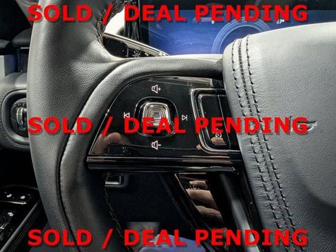 Used 2025 Lincoln Aviator Reserve w/ Equipment Group 201A image 22