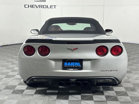 Used 2005 Chevrolet Corvette Convertible w/ Preferred Equipment Group image 4