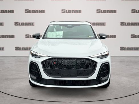 New 2025 Audi SQ5 Premium Plus image 8