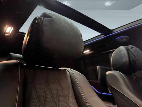 New 2026 Mercedes-Benz Maybach GLS 600 4MATIC image 24