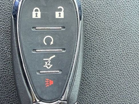 Used 2018 Chevrolet Equinox LT AWD/4WD image 27