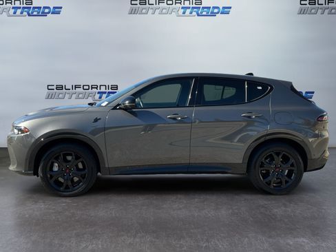 Used 2024 Dodge Hornet R/T w/ Tech Pack w/o Parking AWD/4WD image 8