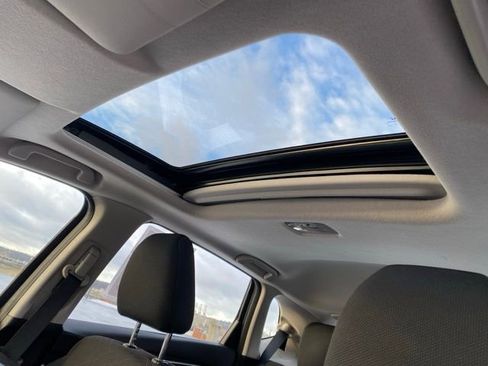 Used 2015 Honda Fit EX image 13