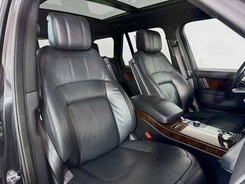 Used 2021 Land Rover Range Rover AWD/4WD image 28