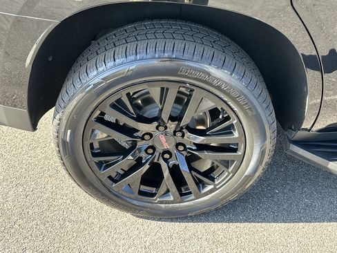 Certified 2023 GMC Yukon SLT image 19