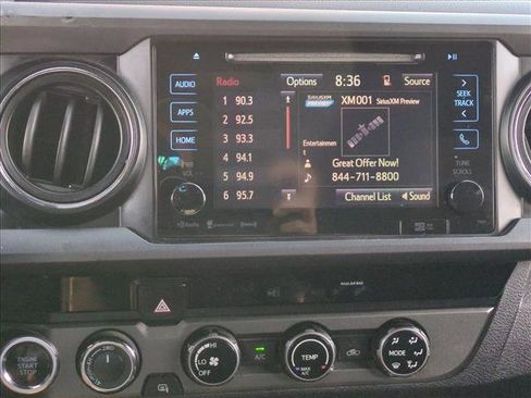 Used 2018 Toyota Tacoma TRD Off-Road w/ Technology Package image 13