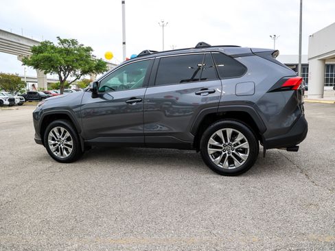 Certified 2025 Toyota RAV4 XLE Premium image 9