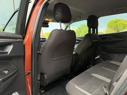 Used 2021 Chevrolet TrailBlazer LT w/ Convenience Package FWD image 41