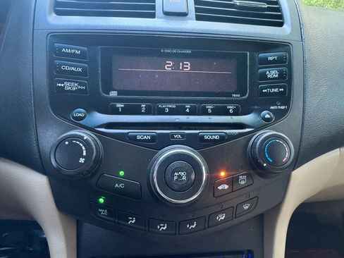 Used 2003 Honda Accord EX image 11