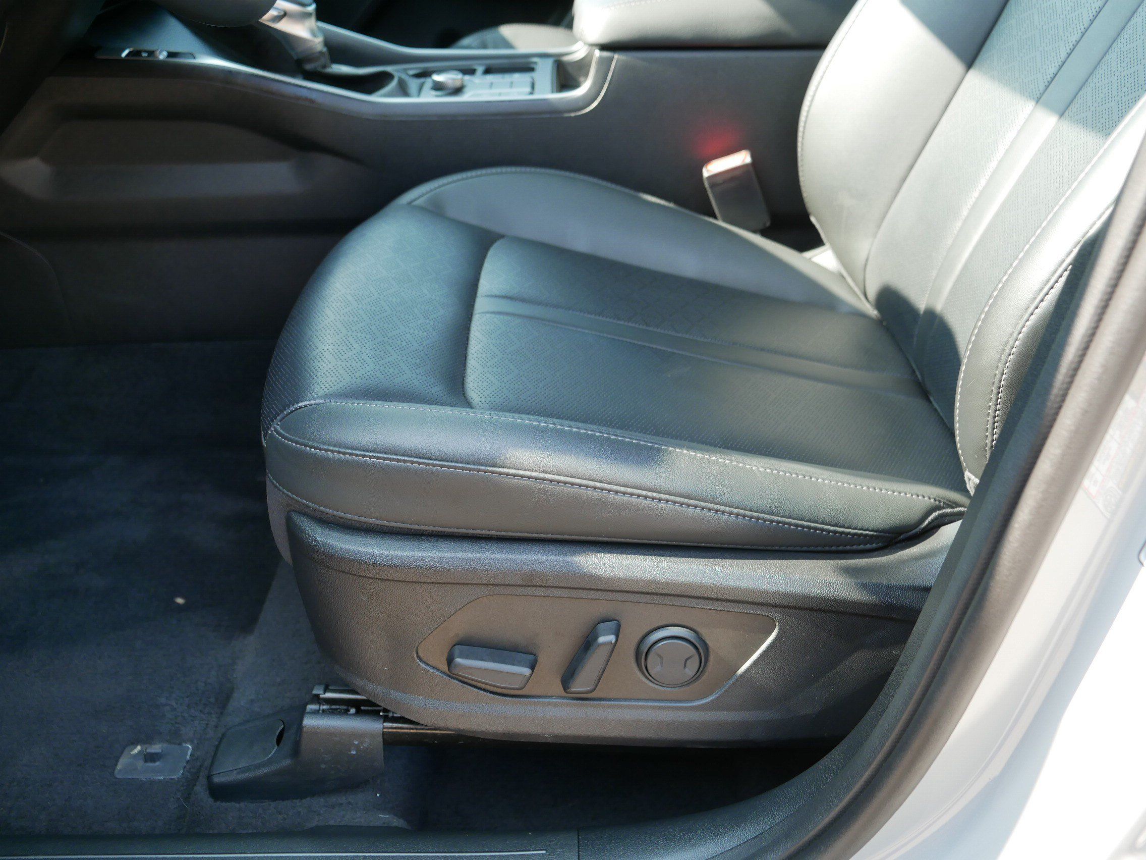 Certified 2023 Kia Sorento S w/ Panoramic Sunroof Package AWD/4WD image 20