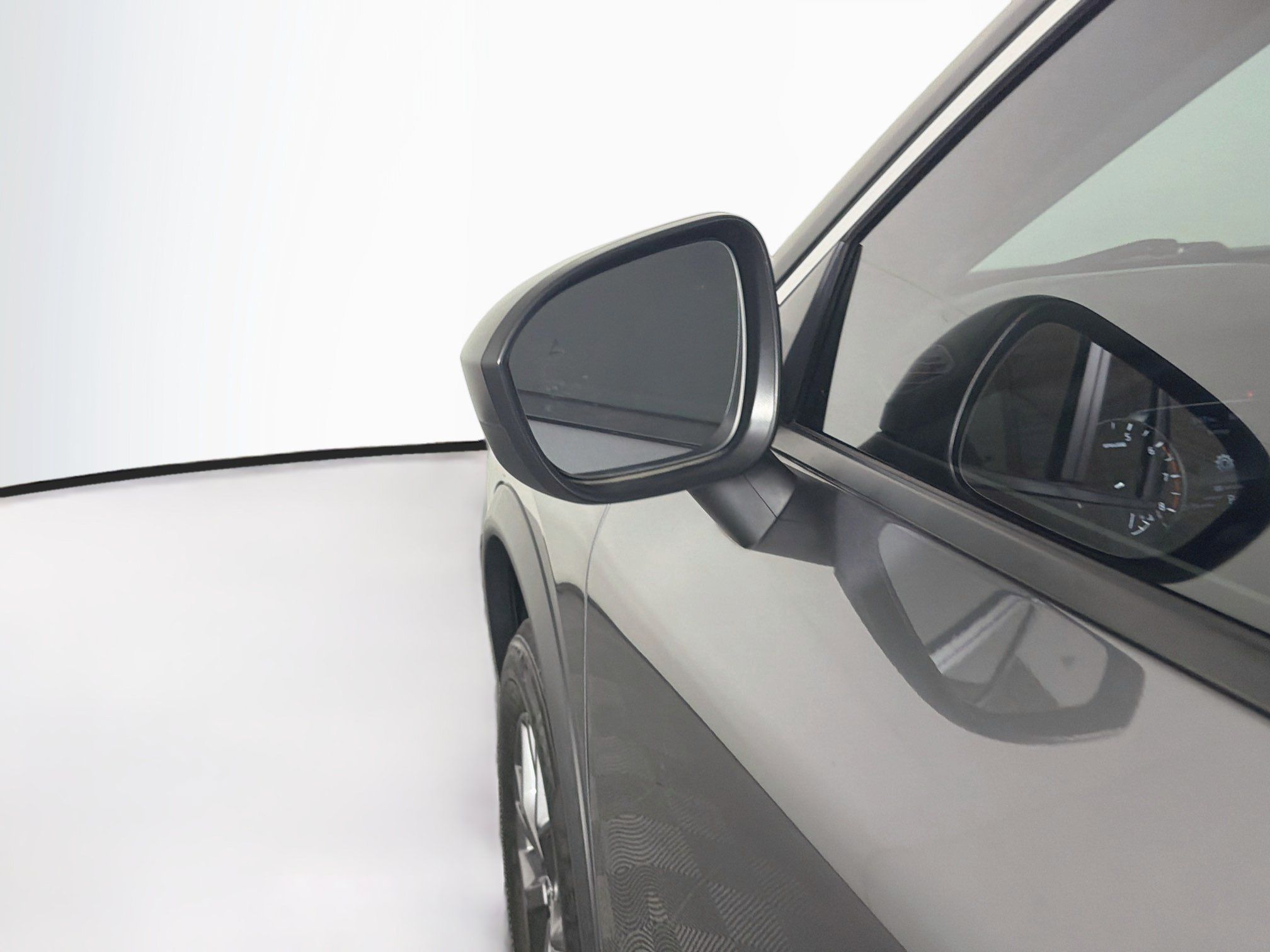 Used 2023 Nissan Rogue S FWD image 16
