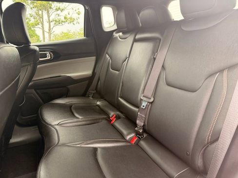 Used 2024 Jeep Compass Limited AWD/4WD image 14