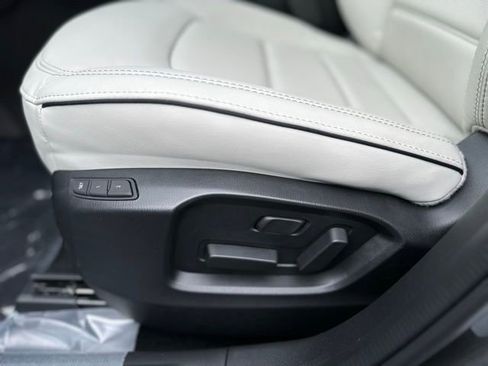 New 2025 MAZDA CX-5 AWD 2.5 S w/ Preferred Package image 16